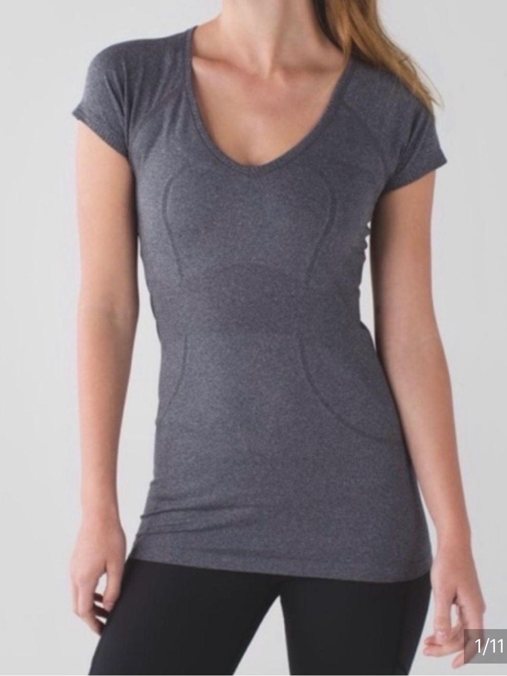 Lululemon Lite Gray Run Swiftly Tech V Neck T-shirt Sz 6 S M Workout Running